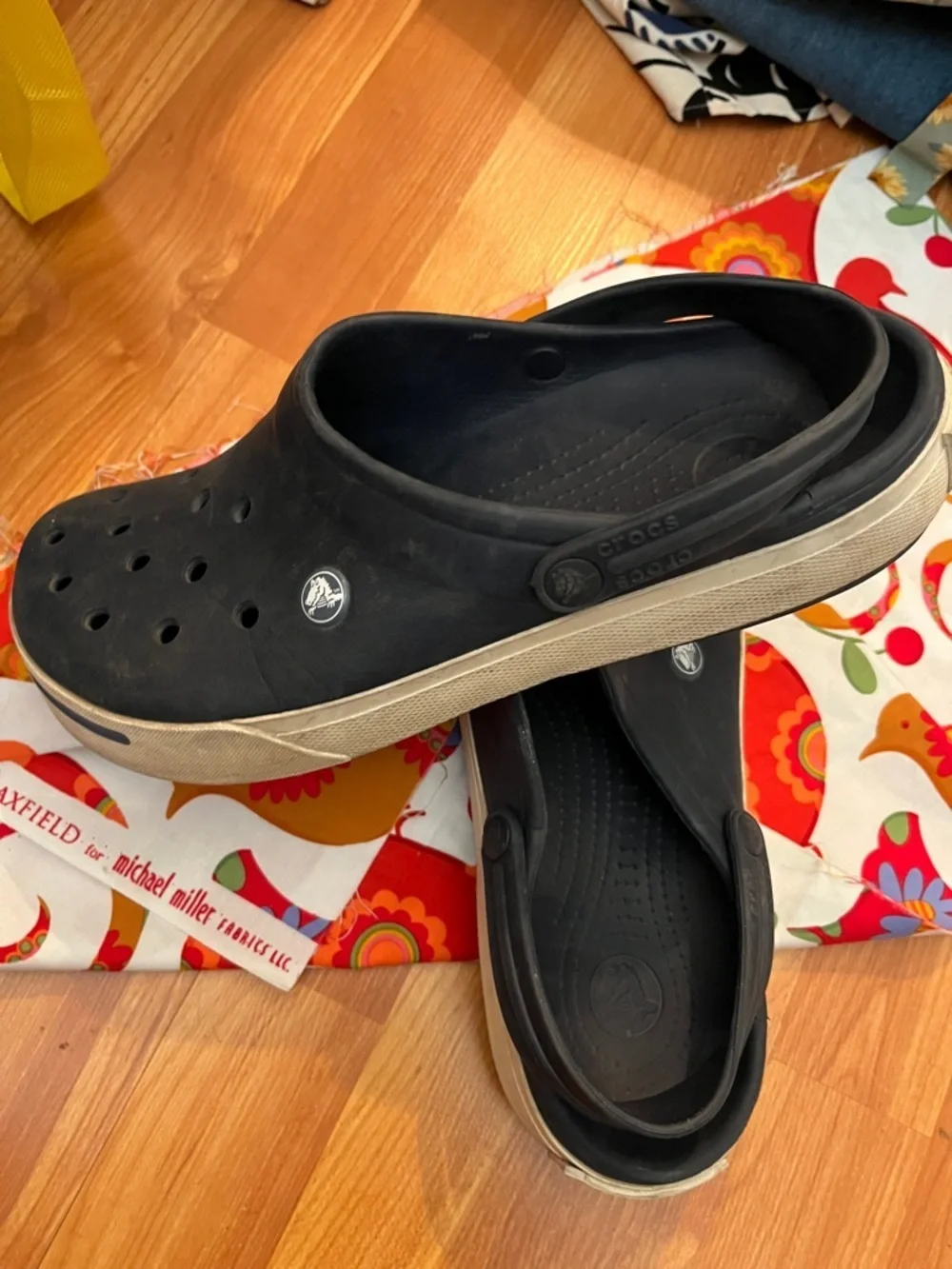 Crocs Navy White Slip-On Clog Shoes M 12 W 10